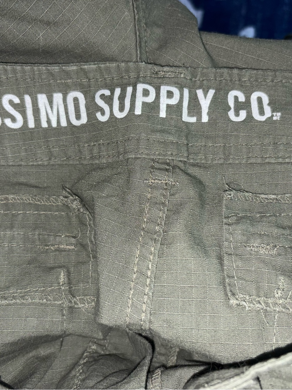 Mossimo Supply Co. Olive Cargo Pocket Shorts - Picture 4 of 5